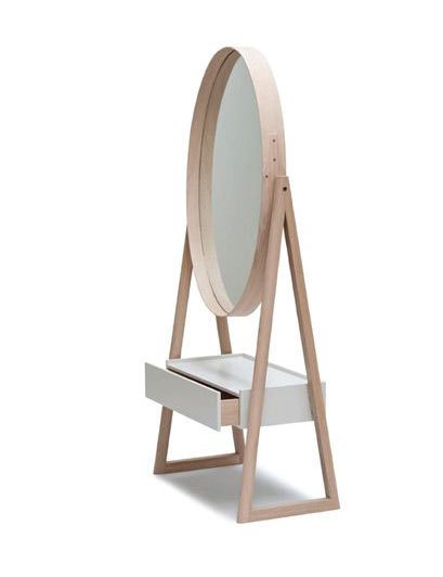 IonaChevalMirror