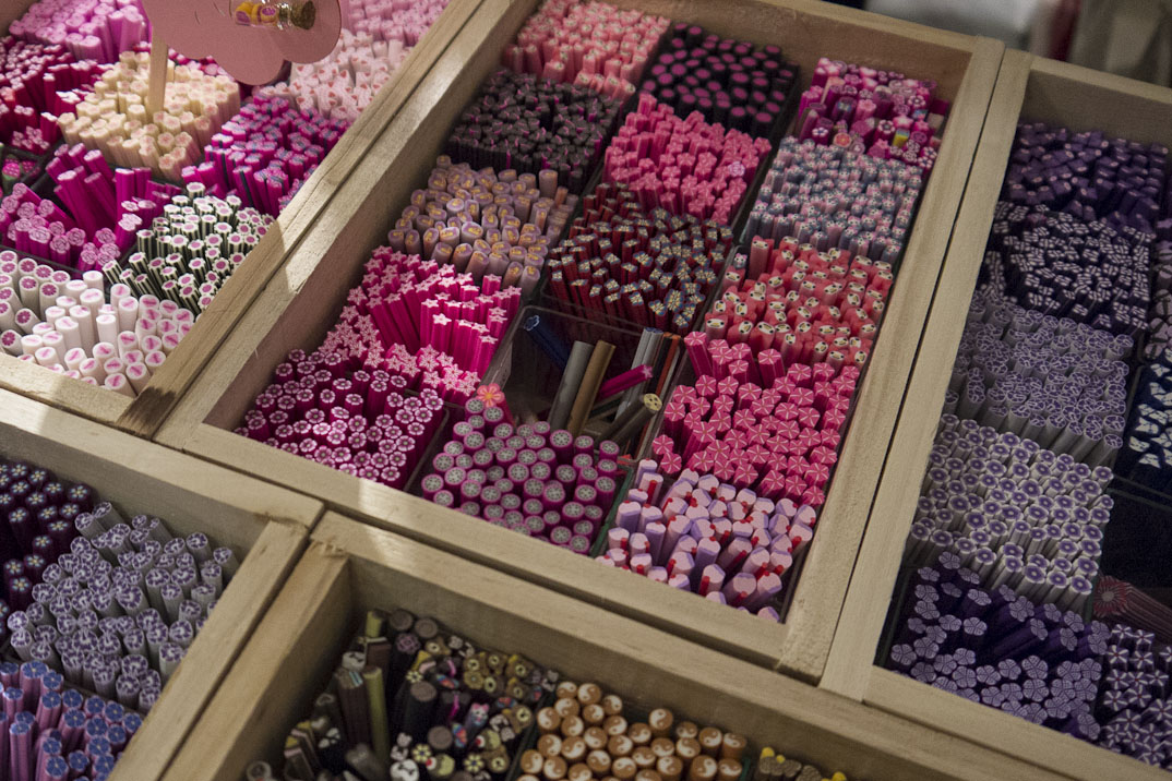 Grand choix de canes Fimo chez La petite Épicerie Pour loisirs créatifs pleins de fantaisie