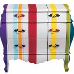 Commode rayures multicolores