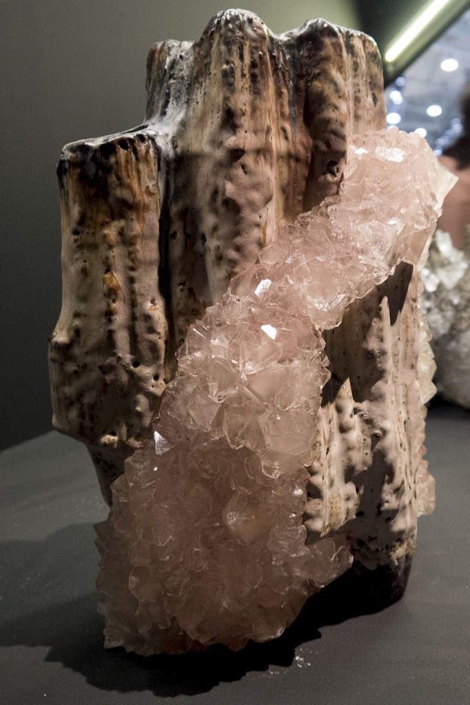 Crystallization vases by Lukas Wegwerth Espace Precious by Elizabeth Leriche