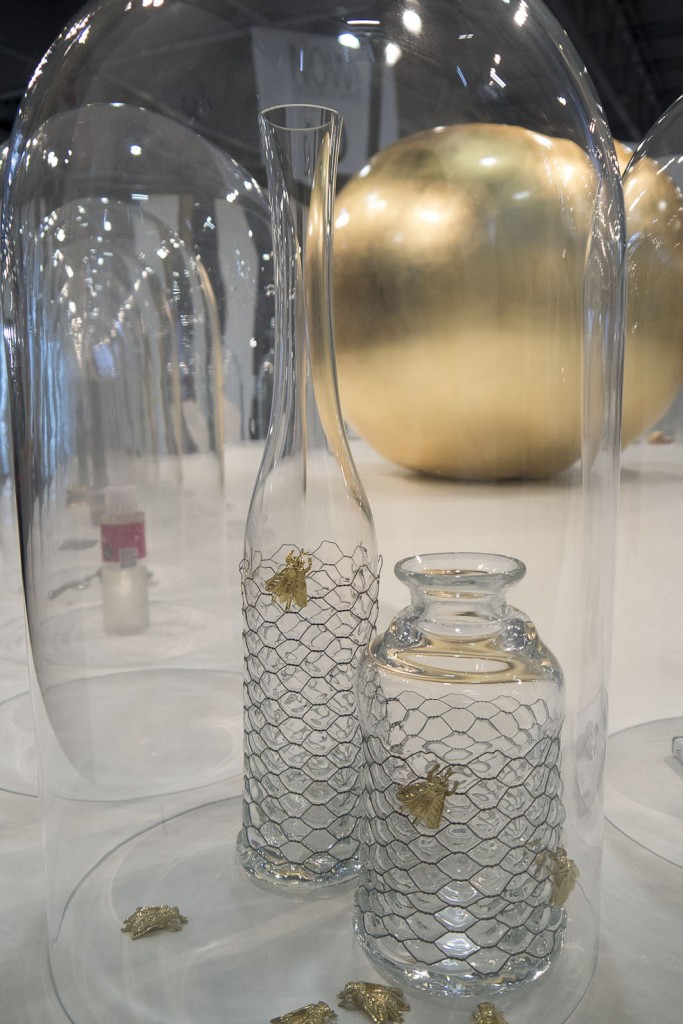 Bees... Pot et jar by Vanessa Mitrani Precious - Espace Librairie éphémère par Vincent Grégoire de l'agence Nelly Rodi