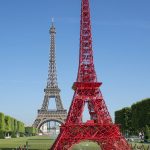 Pour ses 125 ans, la chaise Bistro Fermob s'offre une tour à Paris !
